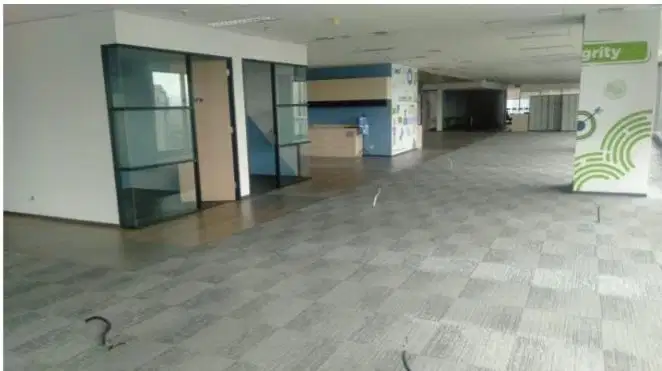 Sewa Kantor 417 m2 di AIA CEntral Sudirman, Kondisi Sdh Ada Partisi