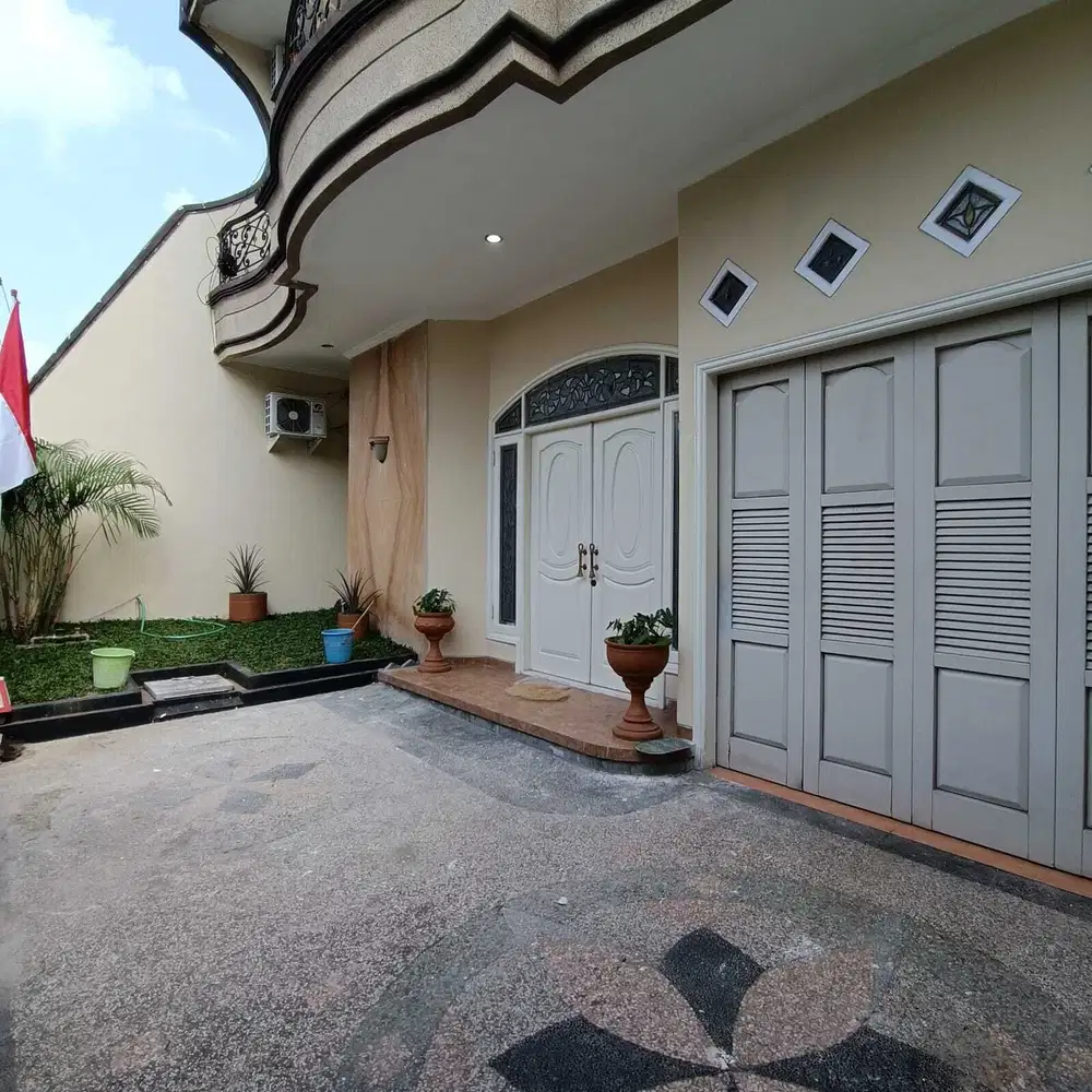 Rumah Furnish Siap Huni Darmo Permai Selangkah ke HR Muhammad 4 Kamar