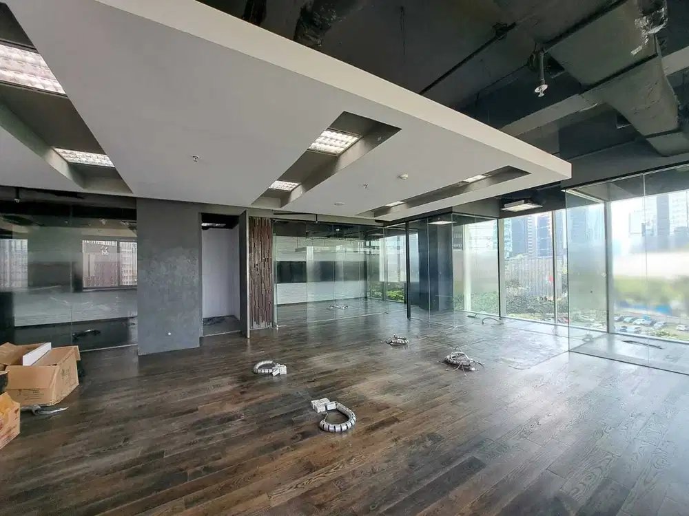 Sewa Kantor 226 m2 di Menara Dea Kuningan, Sdh Partisi Hrg Nego