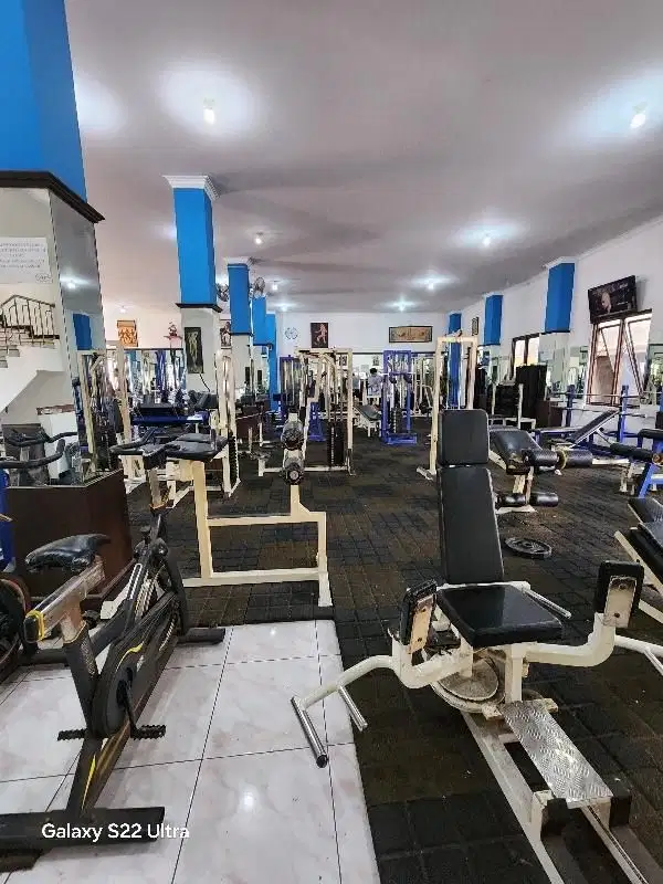 DIJUAL TEMPAT USAHA DAN RUMAH