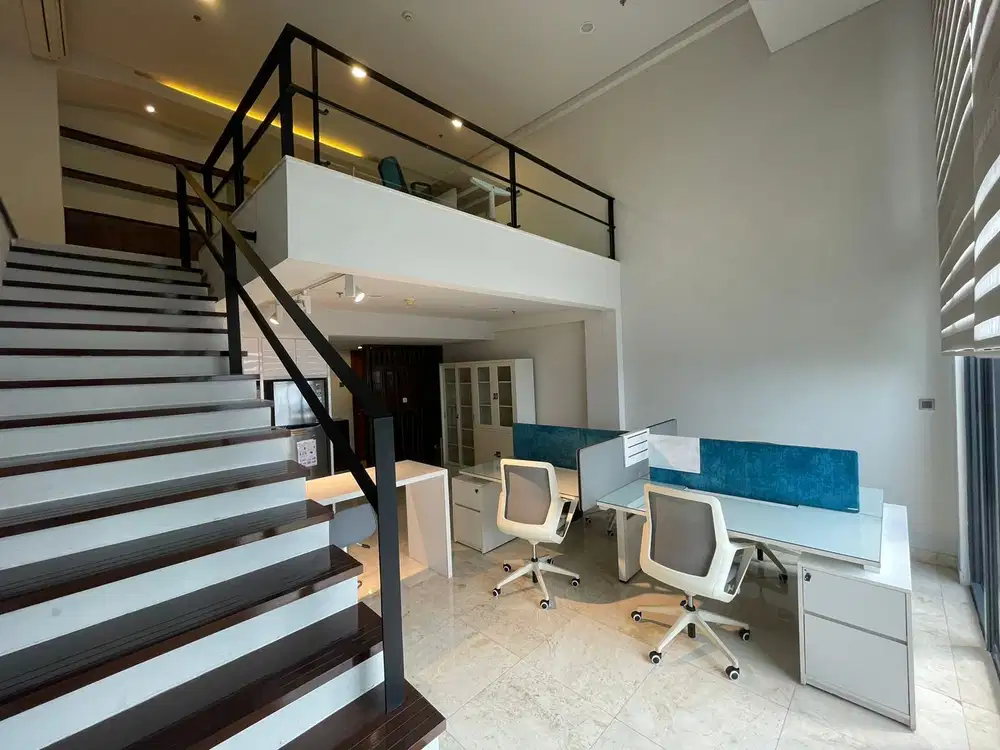 Sewa Kantor Eksklusif 97 m2 di SOHO Pancoran Siap Huni, Hrg Nego