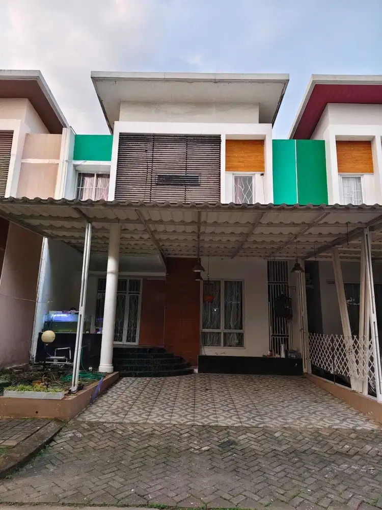 Disewa cepat rumah 2 lantai di Citra Raya Tangerang