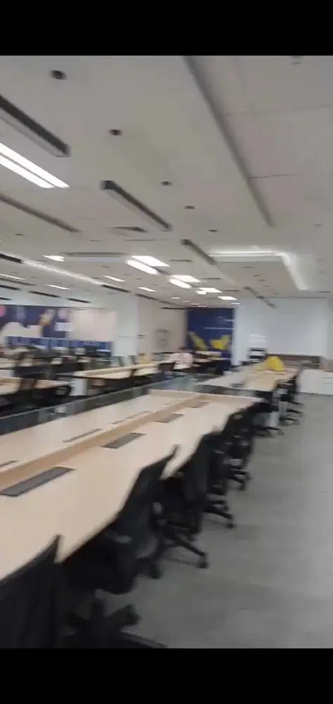 SEWA KANTOR DI JAKARTA SELATAN SUDIRMAN 449M2 FURNISHED 220K NEGO