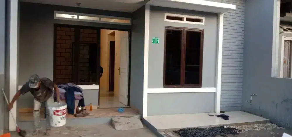 Dijual cepat rumah di Cikupa asri