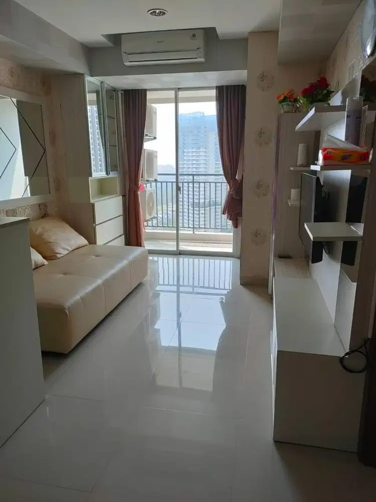 Dijual Apartemen Springhill Terrace 2BR Full Furnish Murah