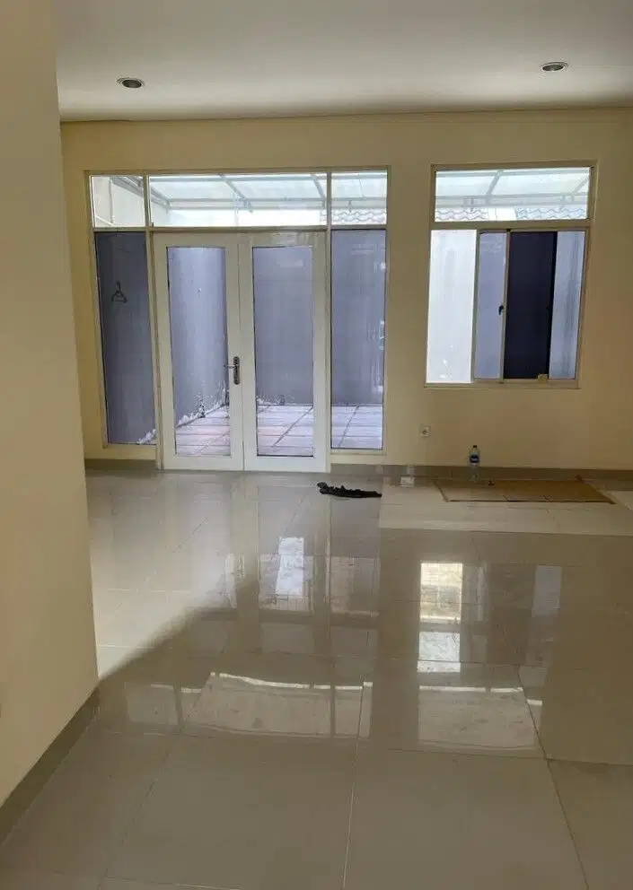 Rumah Luas 144m2 Type 3KT di Cluster Victoria Hill Golf Lake Residence