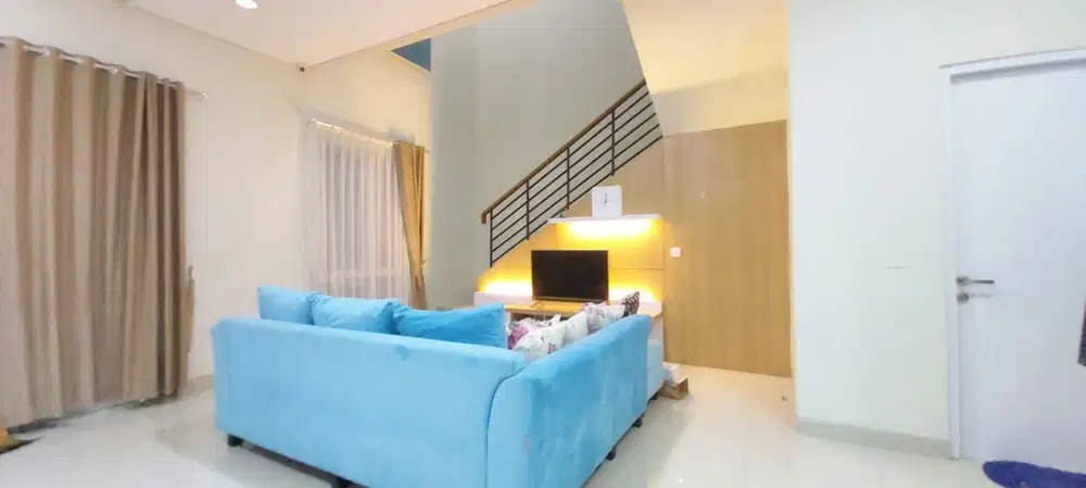 RUMAH SIAP HUNI SUDAH RENOVASI BANDAR WIJAYA