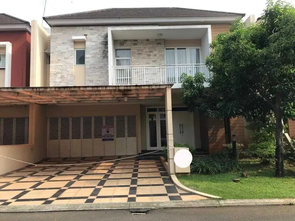 DISEWA: Rumah Mewah di Cluster Lotus Lakeside, Sumarekon Bekasi