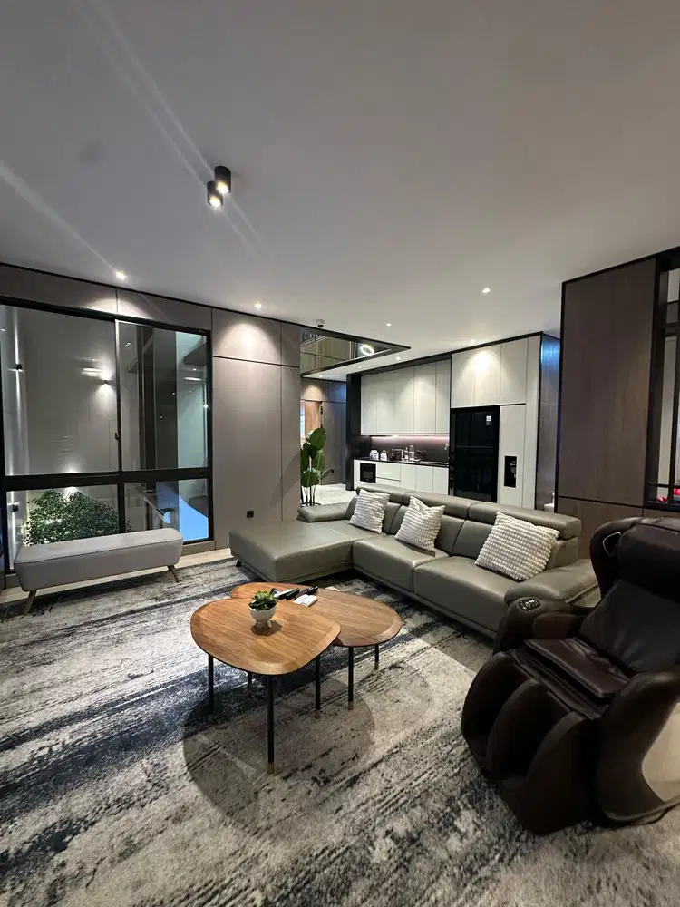 Rumah Mewah Full Furnish Dekat Akses Tol & Sekolah di The Zora Kazumi