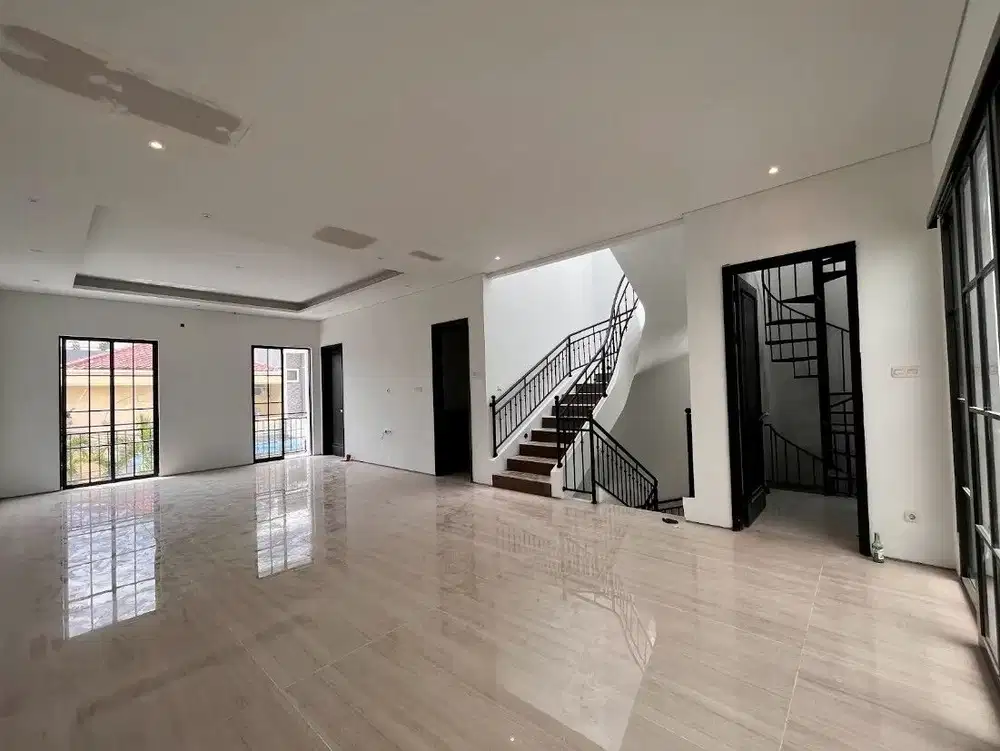 LANGKABRAND NEW RUMAH CANTIK MUARA KARANG 8x15 VIEW TAMAN,JALAN LEBAR