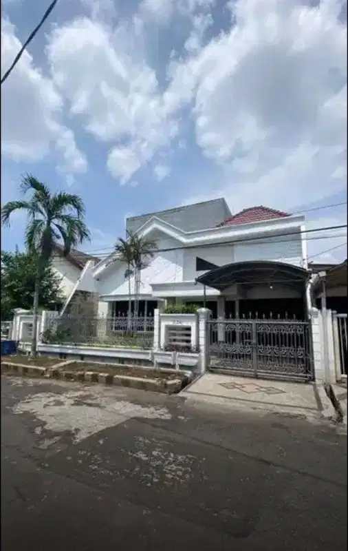 Dharmahusada Indah, 14jtan 240m2  kertajaya manyar pakuwon city