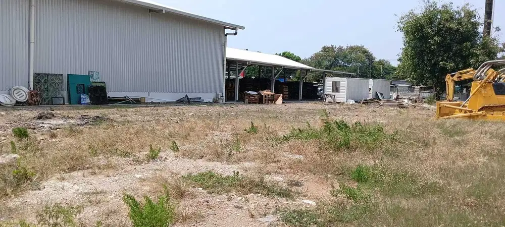 Tanah Komersial Luas 2000 m2 di Samping Tol Pluit