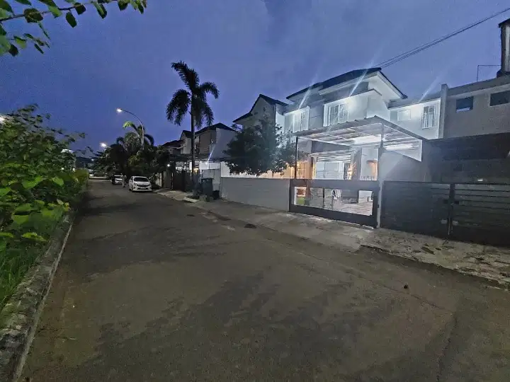 Rumah Dekat Akses Tol, Sekolah & Kuliner di Serpong Park Tangerang