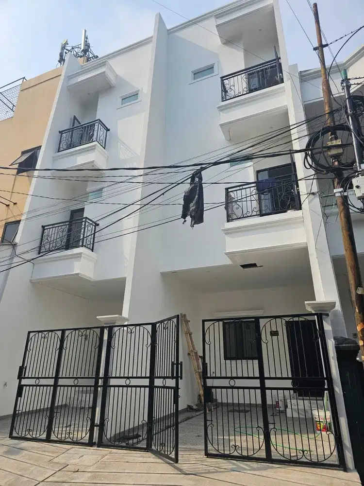Rumah Dijual Muara Karang 3, brand New uk 4x15m2 at Jakarta Utara