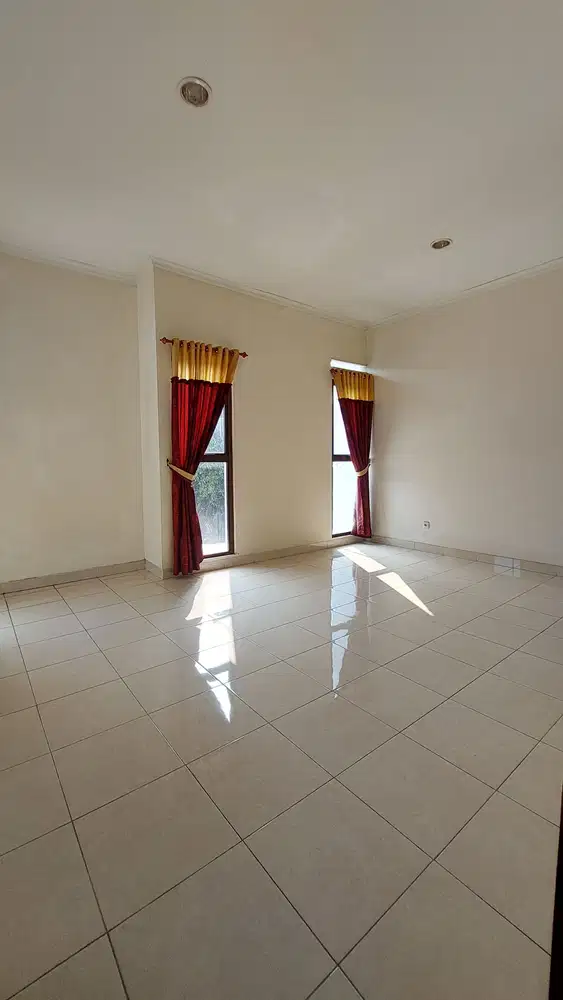 Rumah Dekat Kampus dan Kawasan Kuliner Cluster Newton Gading Serpong