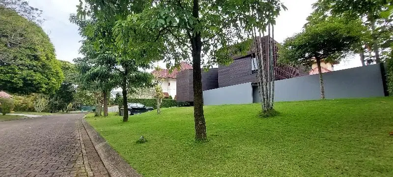 Rumah Villa Premium Design Natural Modern Rancamaya Golf Akses Tol