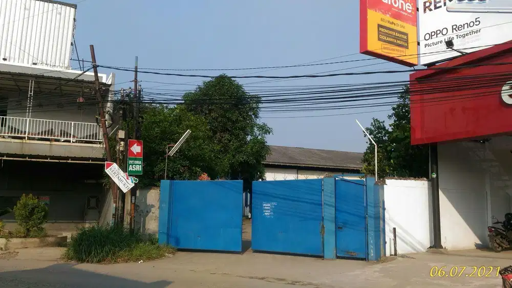 Di jual gudang & mesin-mesin