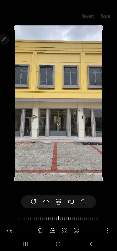 ruko baru Maggiore siap pakai lokasi strategis ramai