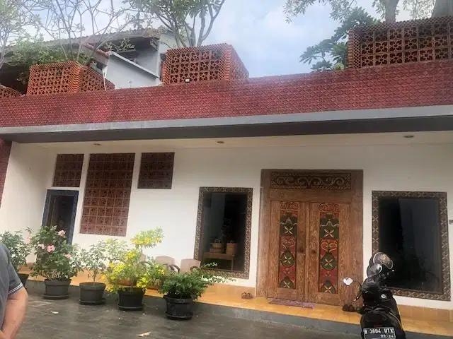 Jual Cepat Rumah Mewah Klasik di Danau Permai, Nego Sampai Deal