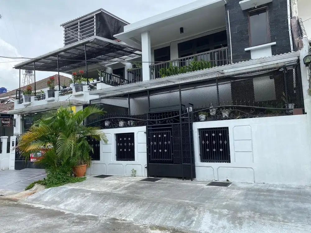 Rumah Bagus 2,5 Lantai di Kayu Putih Utara, Jakarta Timur