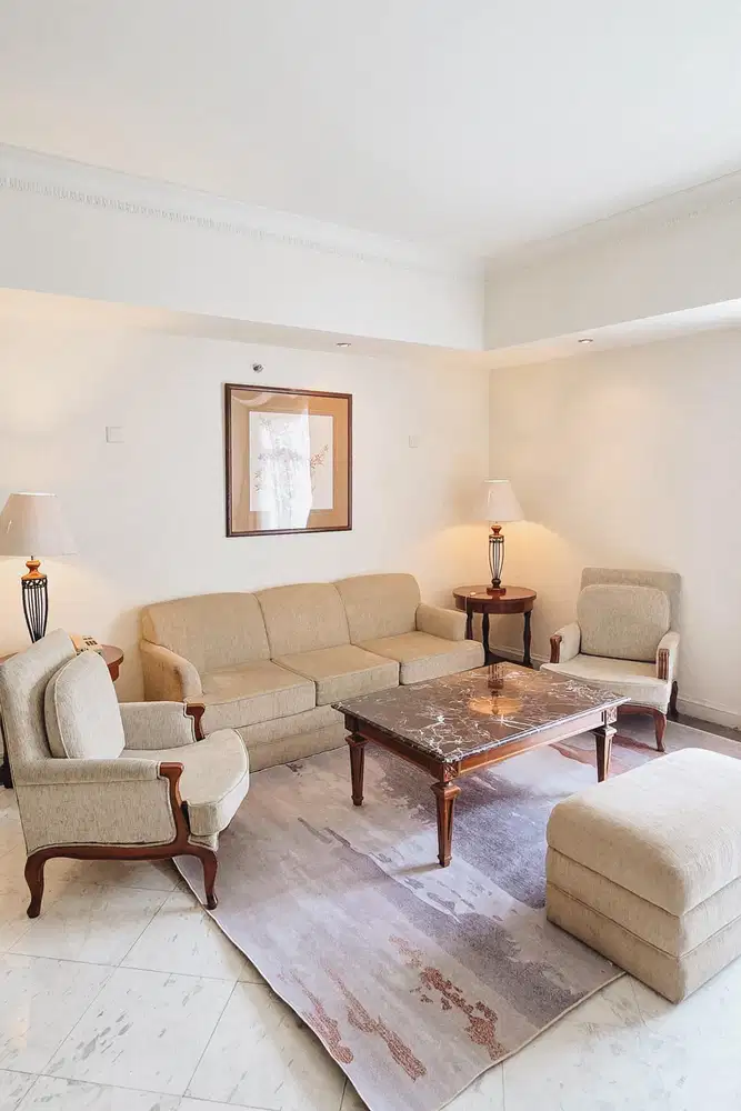 Menteng Eksekutif 2BR Classic Elegant