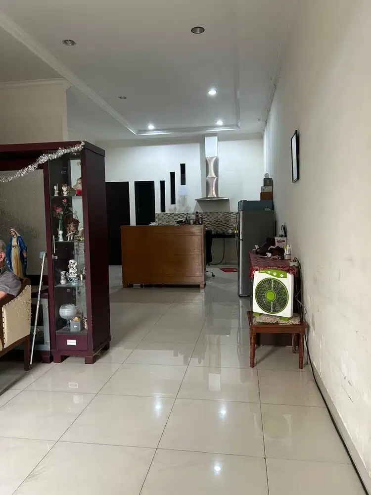 JUAL CEPAT Rumah Minimalis Jalan 2 Mobil di Sunter Mas, Harga OK