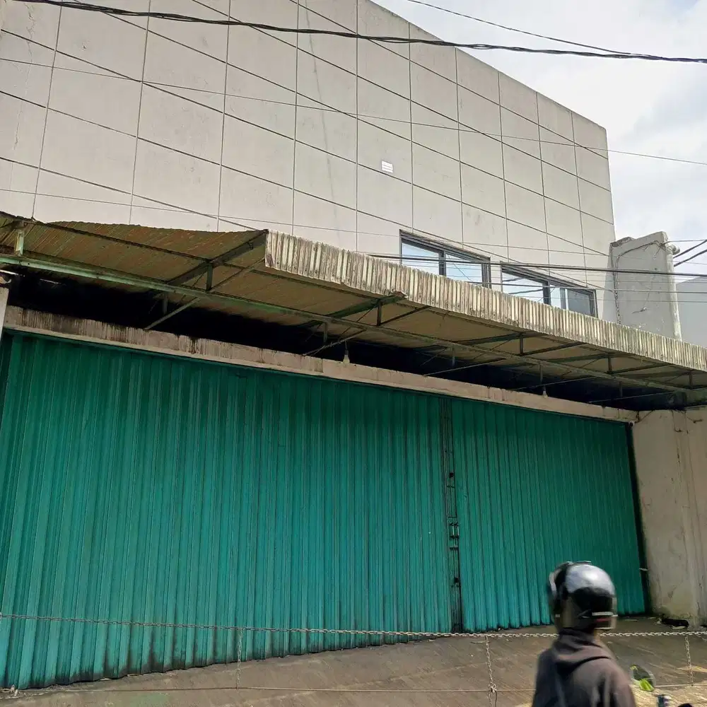 Disewa Ruko Strategis Pinggir Jalan di Arif Rahman Hakim, Depok
