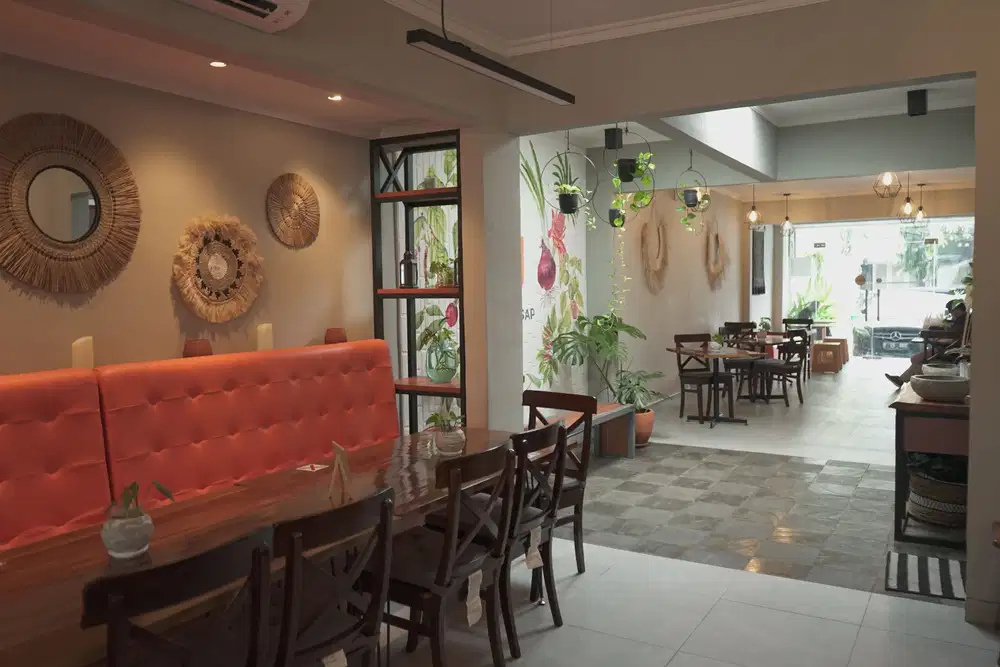 Dijual tempat usaha di Kemang Timur Raya (di bawah harga pasar)