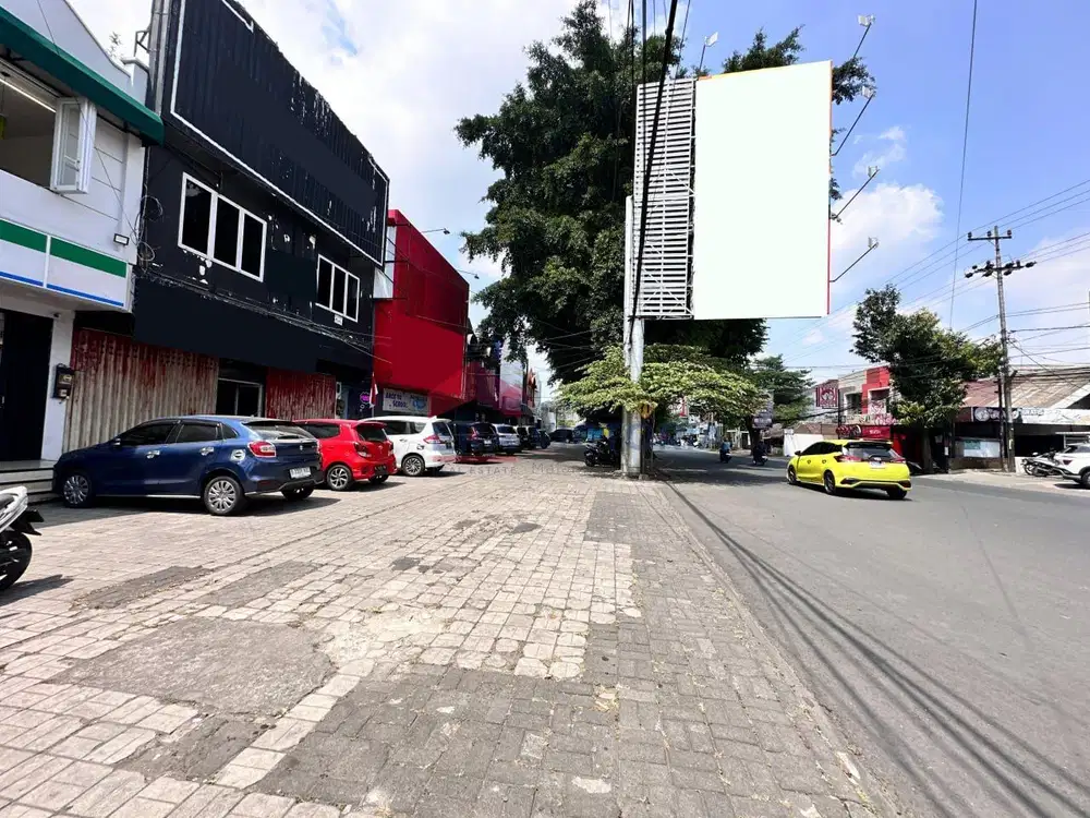 Ruko di pertokoan Galunggung Malang cocok untuk F&B, counter  HP