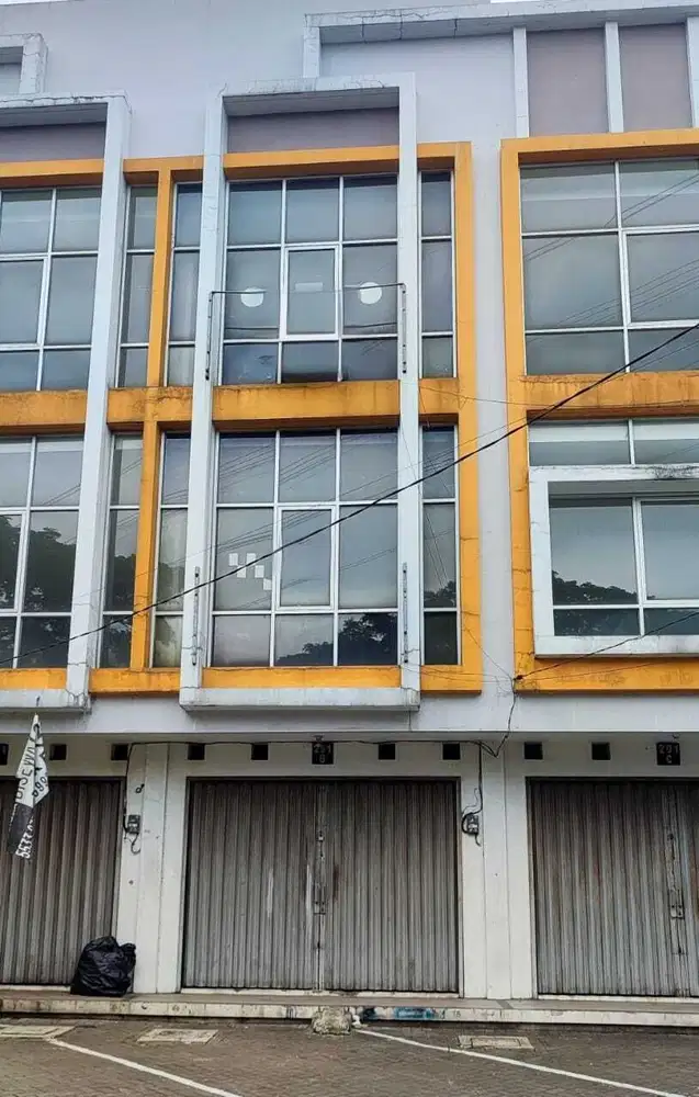 Ruko Siap Pakai di Palem Semi Karawaci Tangerang