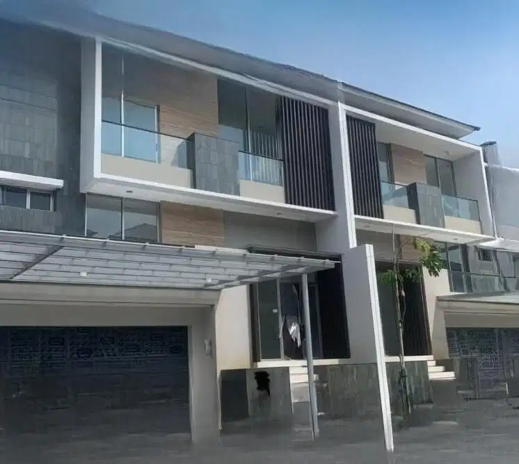 Disewakan Rumah PIK2 View Danau Uk10x25 4kt Kosong Best Price At Jakut