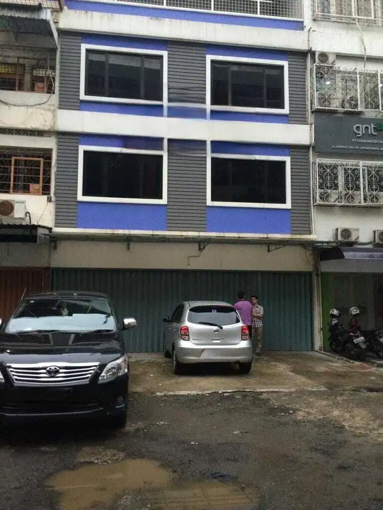 Disewa ruko Pasar Baru jl. krekot (gandeng 2 unit) Uk8x14m at Jakpus