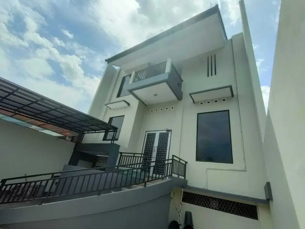 Ex Kantor + Warehouse di Meruya Utara – Siap Pakai & Serbaguna