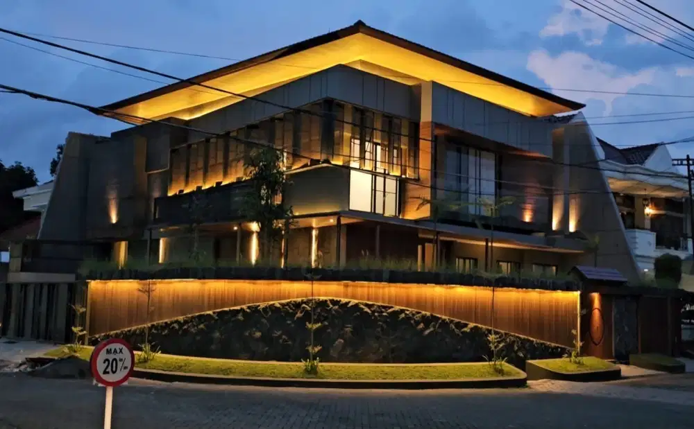 Rumah Futuristik Di Manyar Kertoadi Surabaya Dekat Its Kertajaya Indah