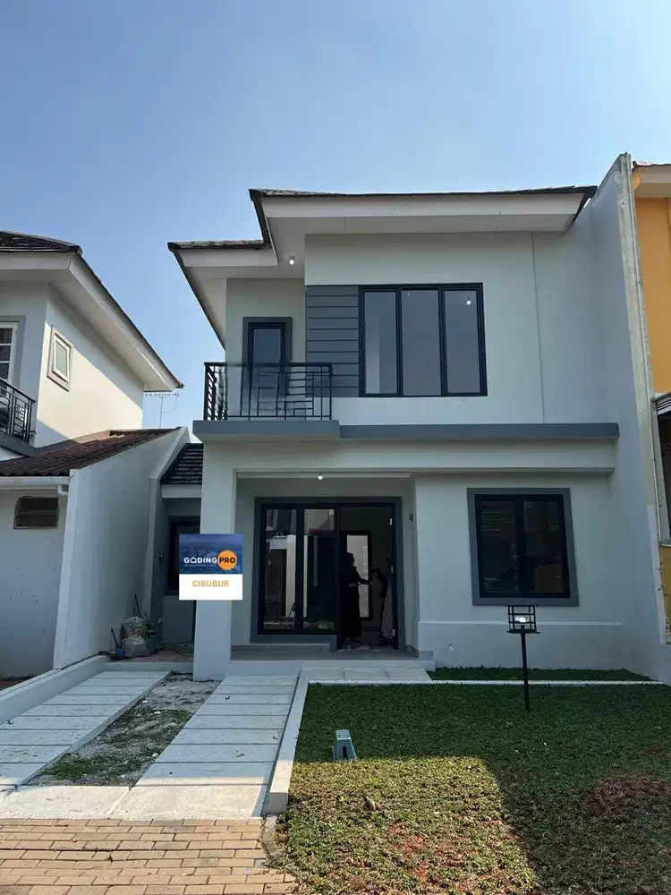 DIJUAL  Rumah 2 Lantai Like New Di Kota Wisata