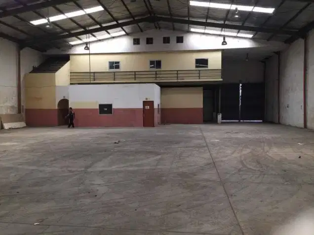 SEWA GUDANG DI JABABEKA CIKARANG