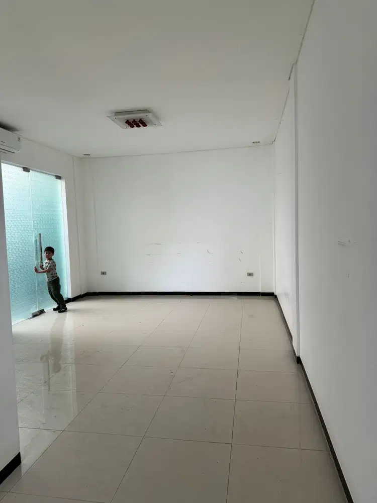 Rumah Pakuwon City San Diego San Antonio Terawat Luas 229m2