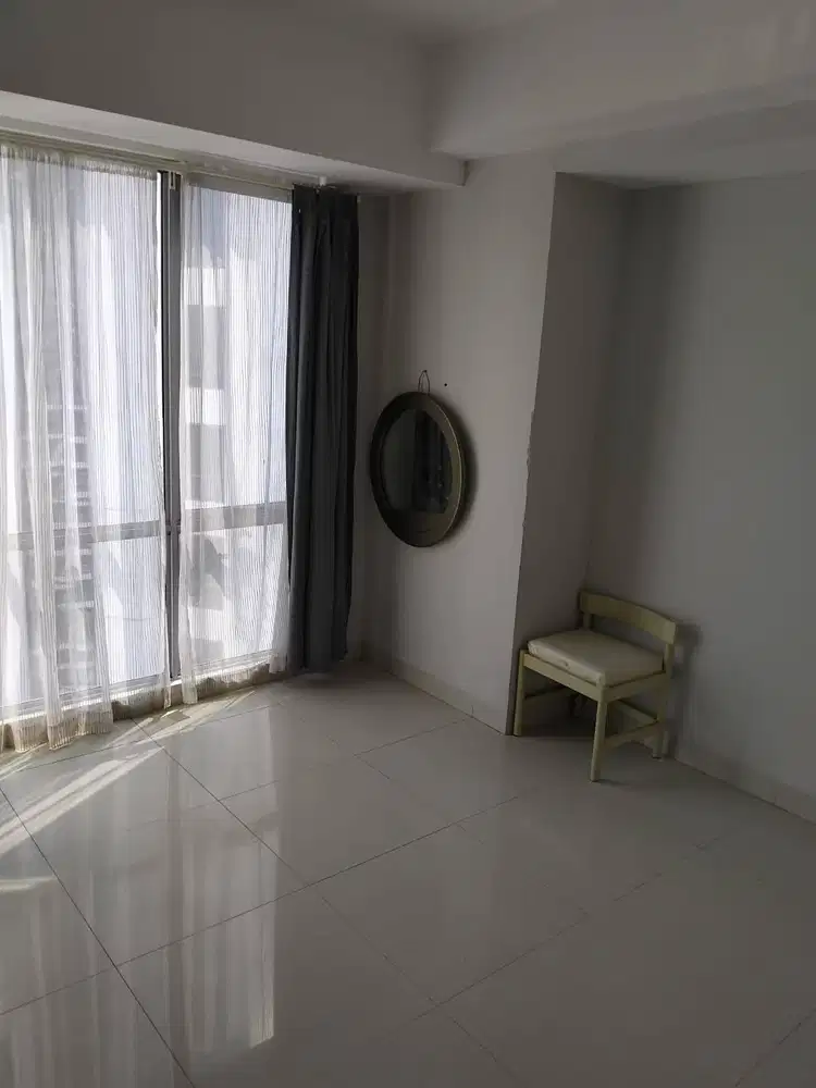 Apartemen The Royale Springhill Residences 2BR murah di Kemayoran