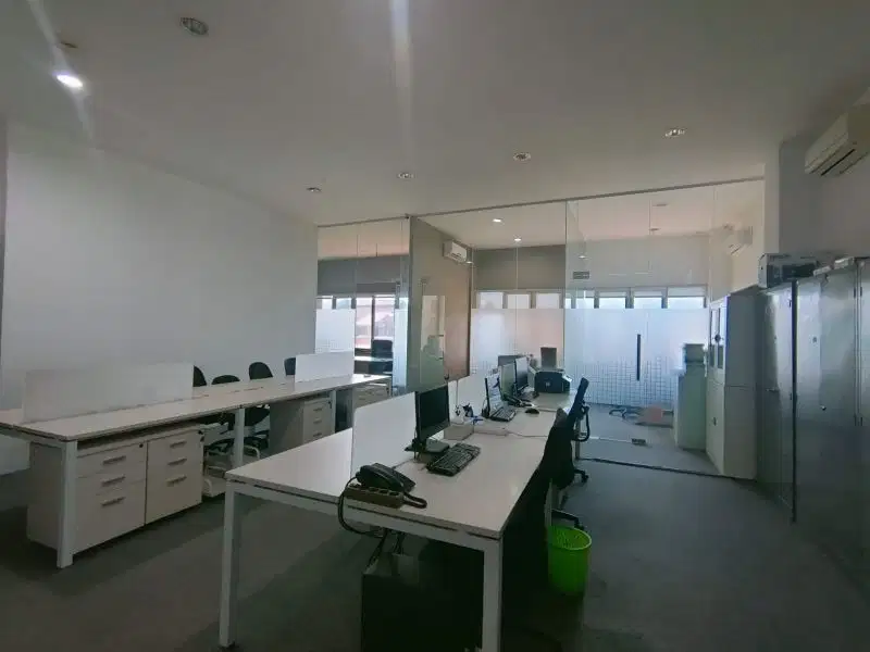 Ruko gandeng 4 Lantai 10x13 Sunter icon 4 lantai ada lift