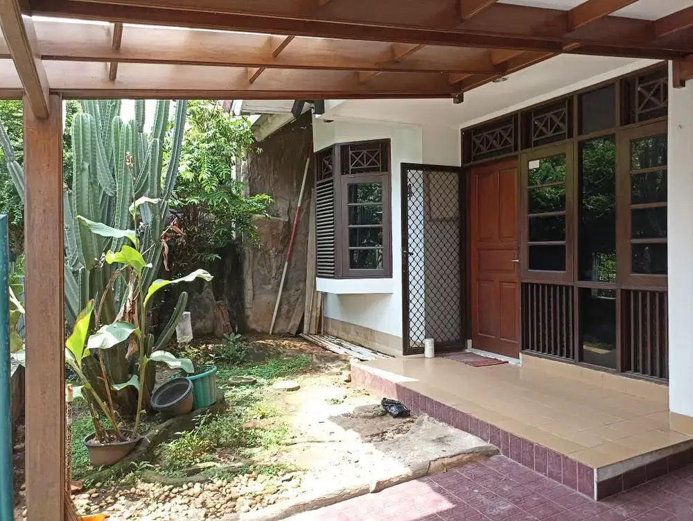 Dijual cepat rumah siap huni di Taman Pulo Gebang Cakung ,Jak-Tim
