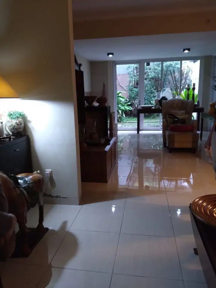 Rumah Cantik Puri Bintaro Mediteran Sektor 9