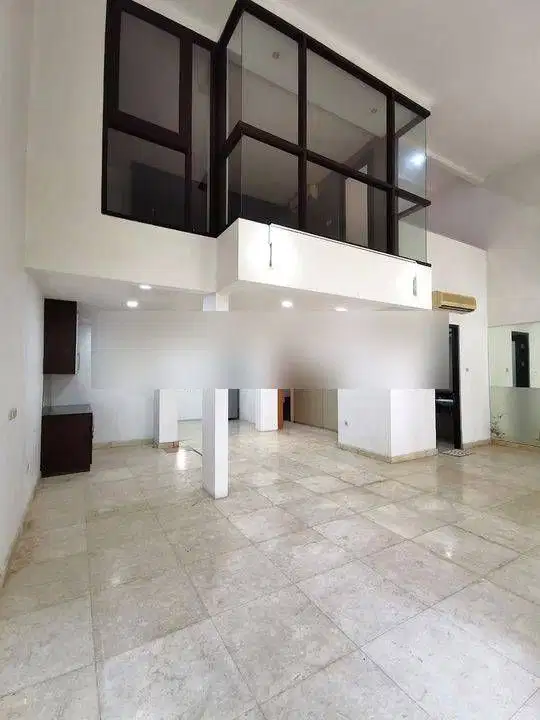 Townhouse Mediterania Resort Pik 2Lt 8x21 4+1KT Terdepan Bisa Kpr