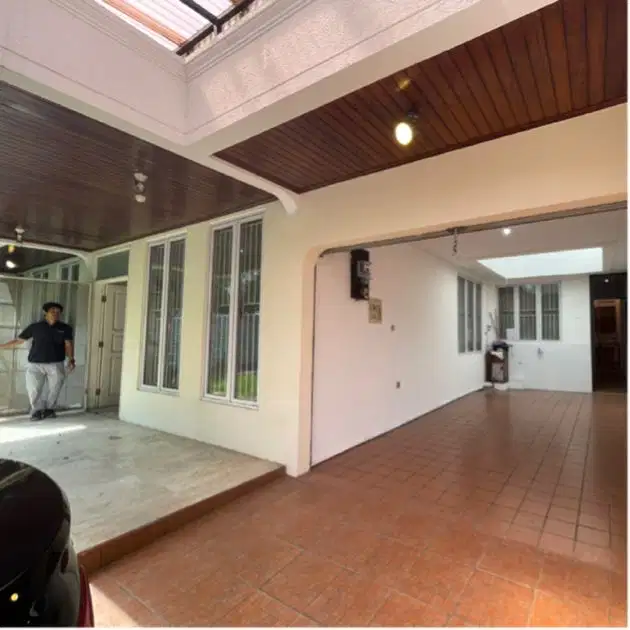 Rumah Siap Huni di Area Senopati SCBD, Keb. Baru