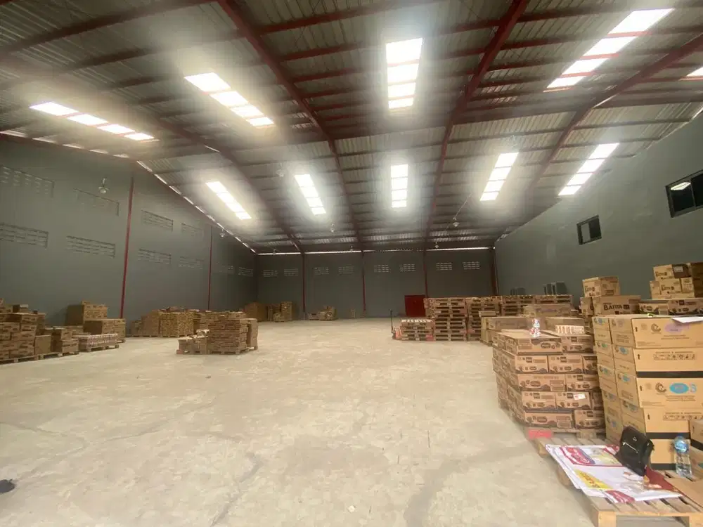 Gudang disewa di jl narogong bantar gebang bekasi