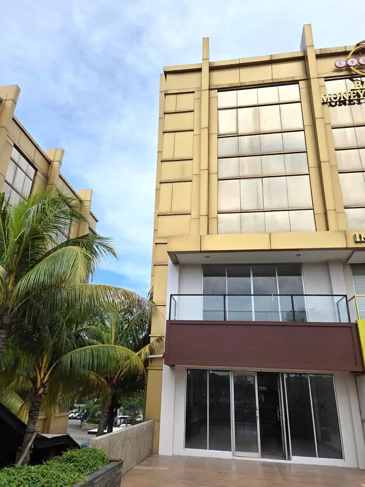 Ruko Golf Island Beach View Hoek 6x15 90m2 Hadap Boulevard Dan Batavia