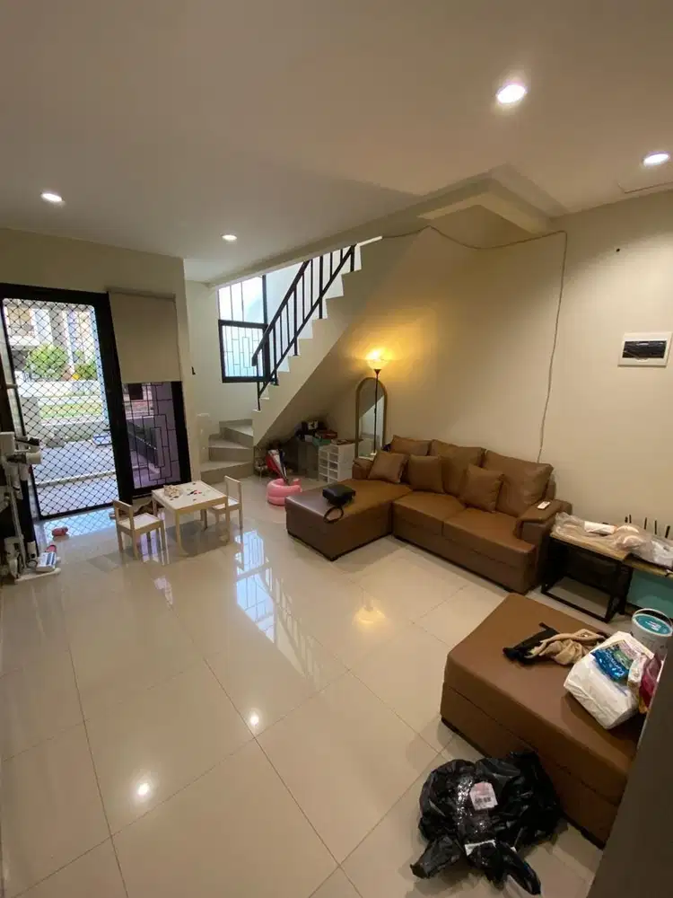 Dijual cepat cluster Green ara Harapan Indah Bekasi