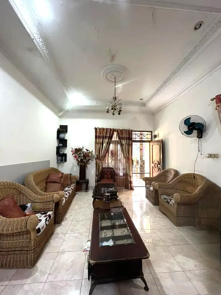 Rumah 2lt 195m type 3KT Pondok Kelapa Duren Sawit Jakarta Timur