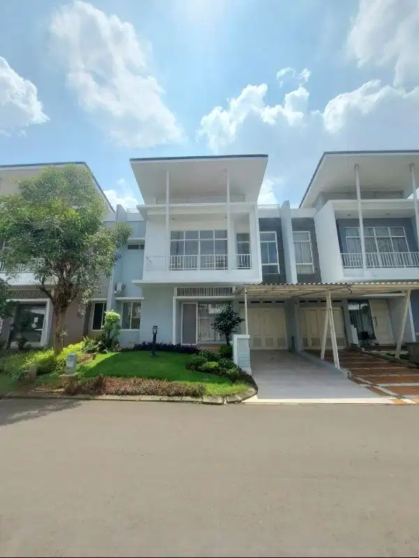 Dijual rumah 4 kamar di Springs cluster Grisea Gading Serpong