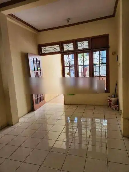 Rumah Tanjung Duren Alpukat 2 Tingkat jalan 2 Mobil Murah 3m x 15m SHM
