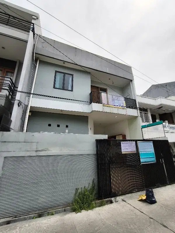 Dijual Rumah GreenVille 120m2 dekat tanjung duren  Jakarta Barat